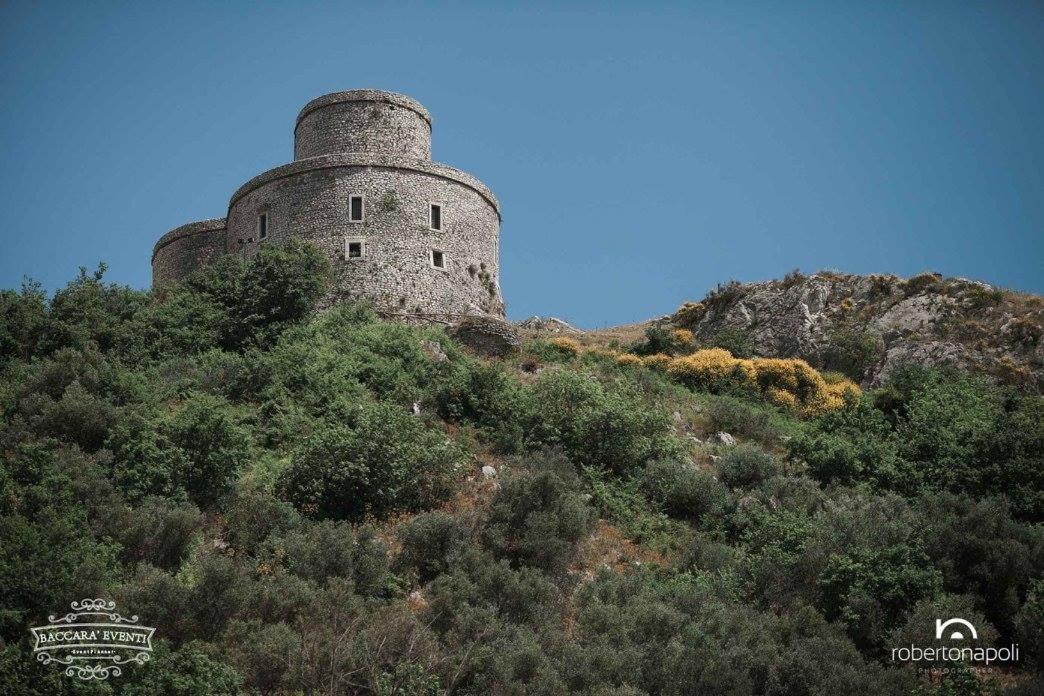 B&B Assteas Montesarchio Екстериор снимка