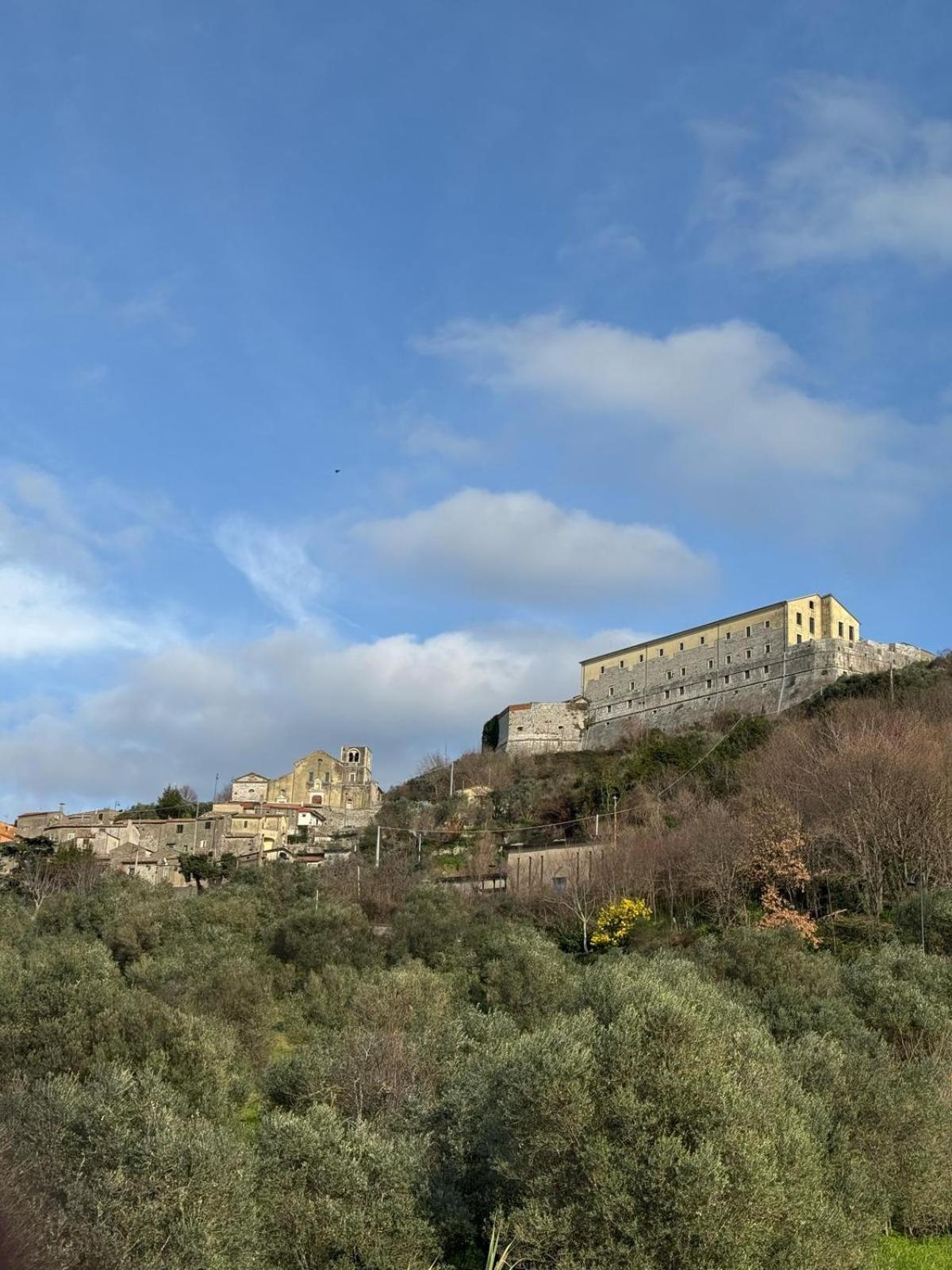 B&B Assteas Montesarchio Екстериор снимка